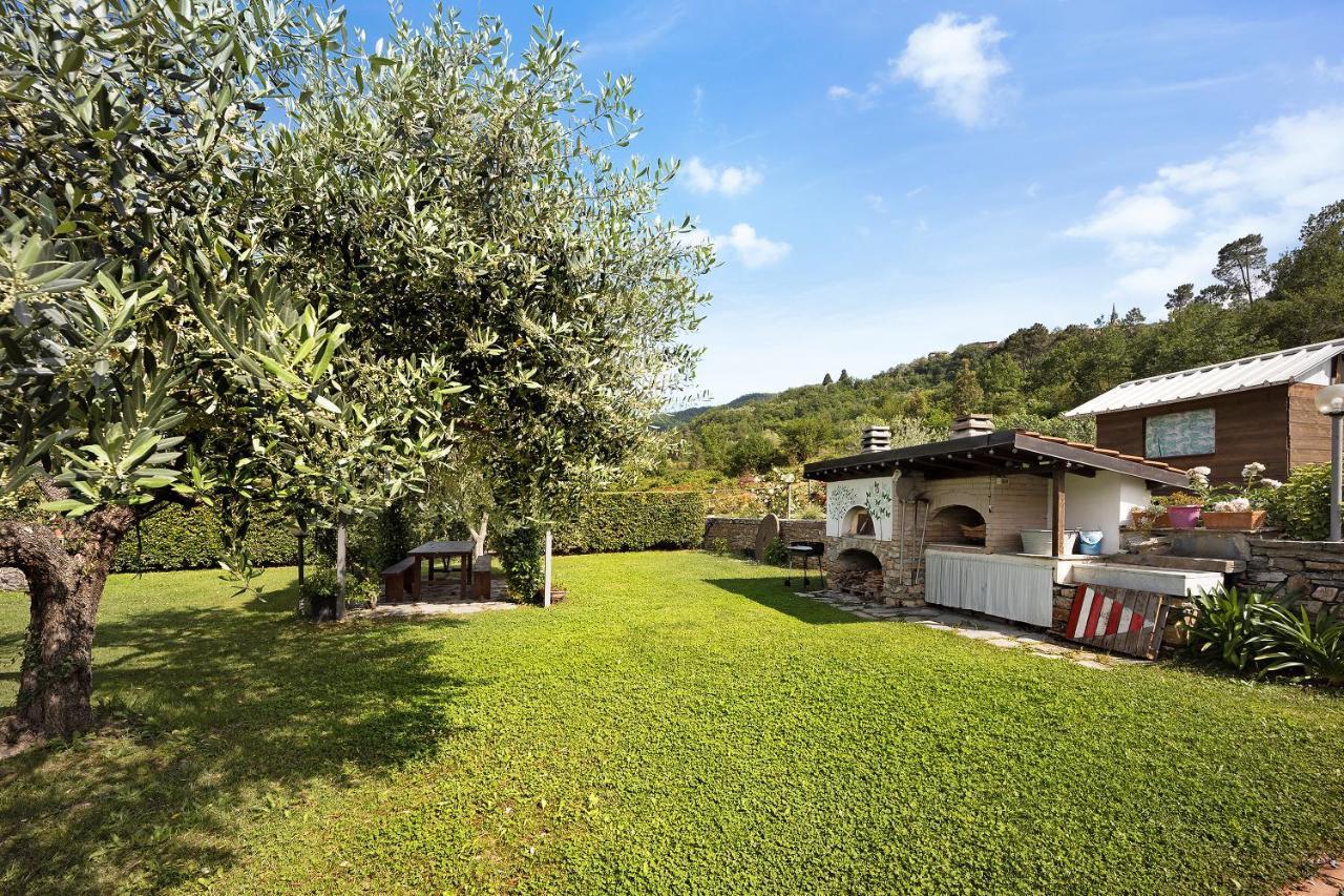 Mansarda Albero Verde Con Piscina Casanova Lerrone Екстер'єр фото